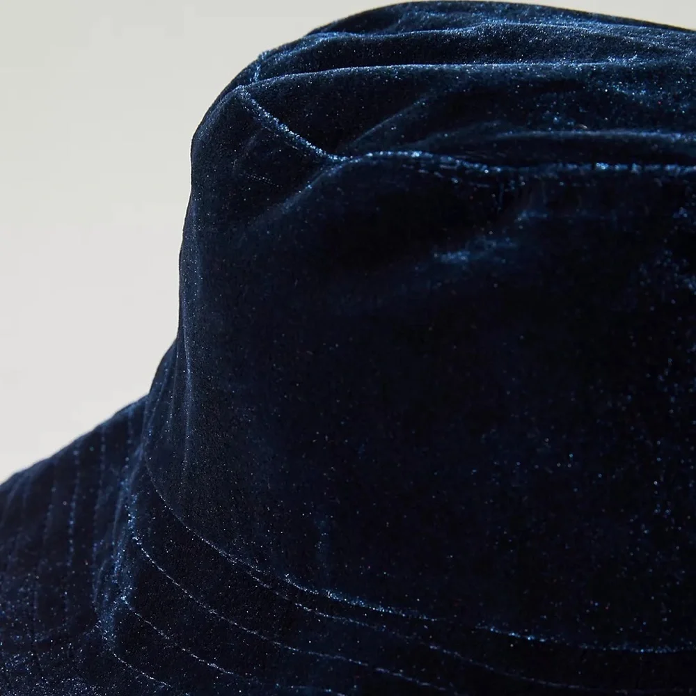 Velvet Bucket Hat-NAVY